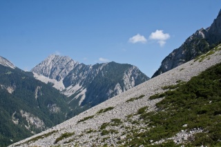 Melišče pod Begunjščico in greben Košute