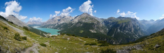 Pogled v dolino in jezero Cancano