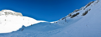 Panoramski pogled proti prevalu