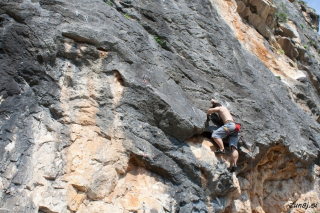 Jaz v 6a