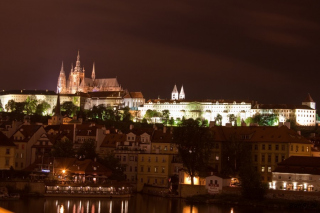 Pogled na grad iz Charles bridge