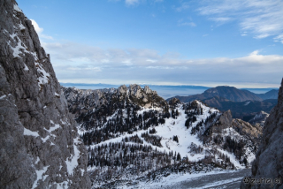 Možje na drugi strani